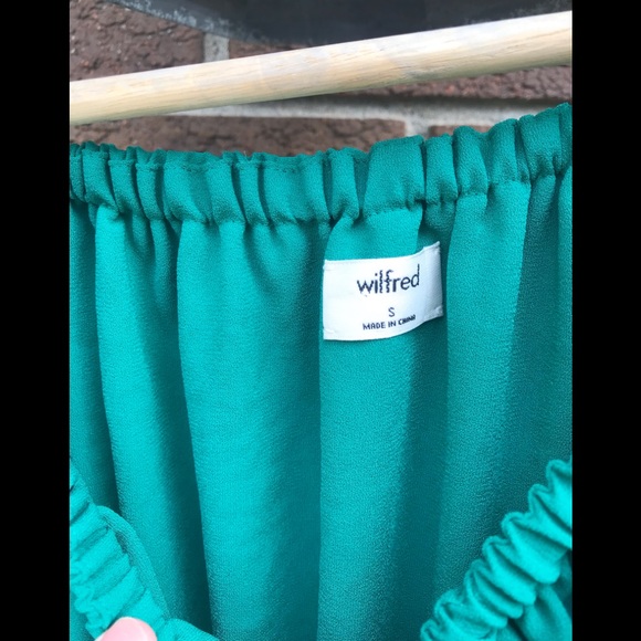 NWT: Wilfred ARITZIA Hosta Irish Hills Dress - Picture 4 of 9